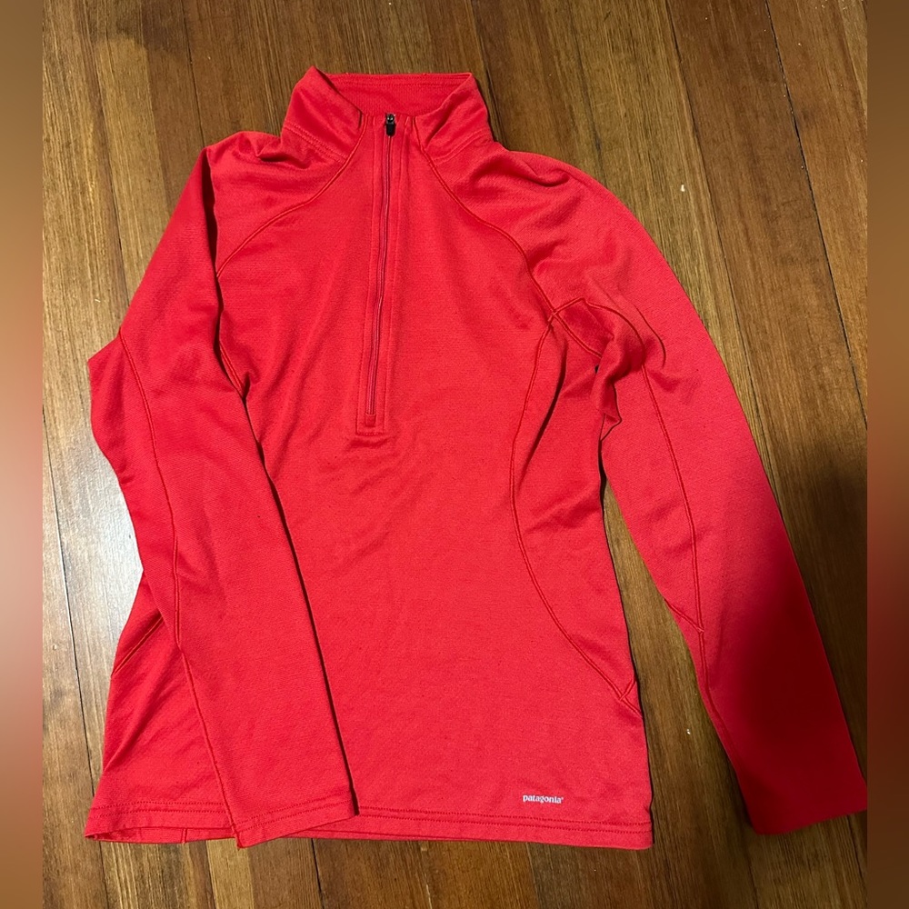Patagonia red zip up pullover